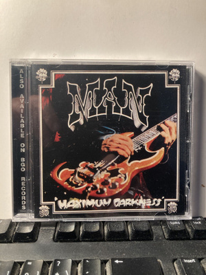 MAN: Maximum Darkness, CD