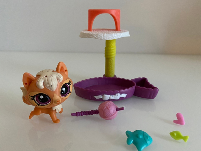 Littlest Pet Shop: kissa & kiipeilyteline setti