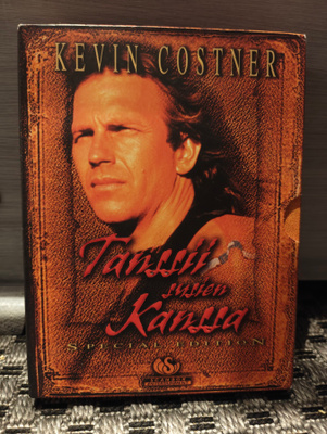 Tanssii Susien Kanssa (1990) S.E. DVDBOX Suomijulkaisu