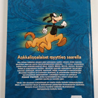 Walt Disney ym. : Myyttien saari - pikkukuva 2