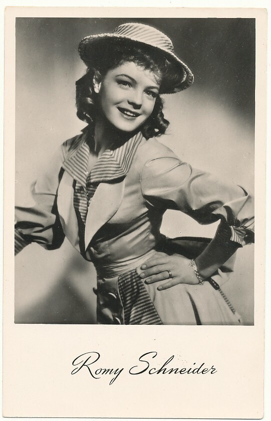 Filmitähti ROMY SCHNEIDER - vanha kortti