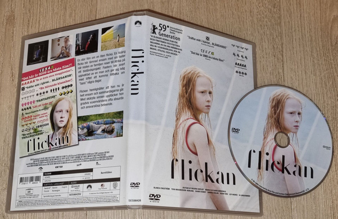 DVD Flickan , fi-txt