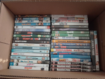 Komedia dvd laatikko 35-40kpl