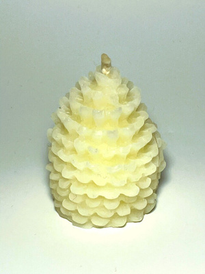 Mehiläisvahakynttilä käpy -valkoinen-4,5cm x 6,5 cm