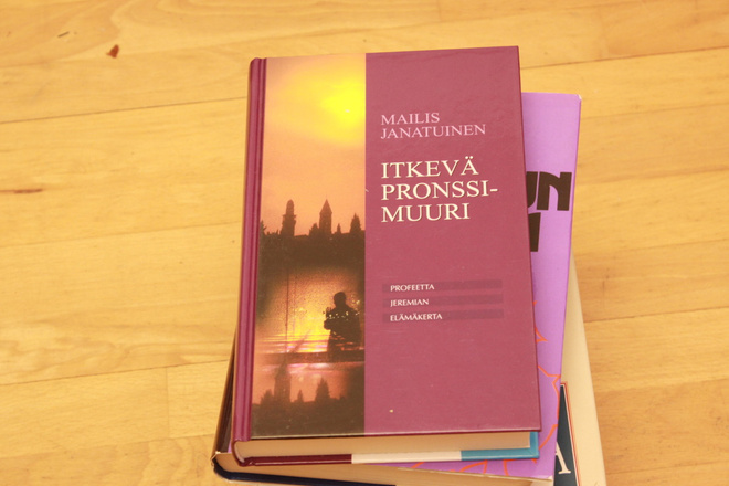 Mailis Janatuinen Itkevä pronssimuuri profeetta Jeremian C3