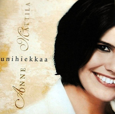 ANNE MATTILA : Unihiekkaa