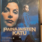 Painajaisten katu (Sherilyn Fenn) - pikkukuva 1