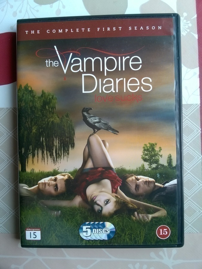 Vampyyripäiväkirjat - Kausi 1 DVD