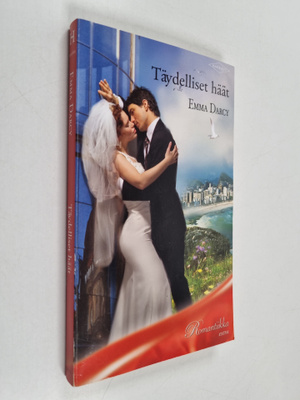 Emma Darcy : Täydelliset häät