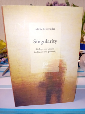 Mieke Mosmuller : Singularity ( SIS POSTIKULU  )