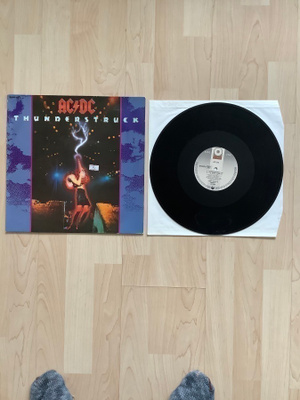 AC/DC:THUNDERSTRUCK   12", 45 RPM  (EUROPE 1990)