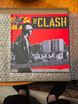 The Clash - Aint Diggin No Grave 2CD (2026)