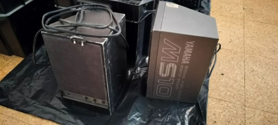 Yamaha MS10 on aktiivikaiuttimet 2kpl