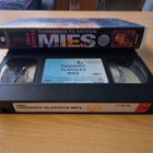 Tuhannen tilanteen mies (1997) VHS - pikkukuva 3
