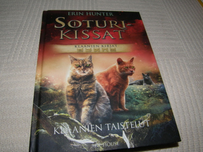 Erin Hunter Soturikissat Klaanien taistelu
