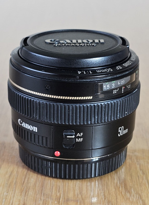 == Canon EF 50mm f/1.4 USM - EOS
