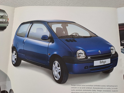 Renault Twingo -esite, 2001