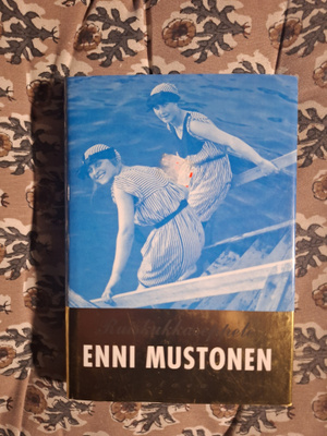 Enni Mustonen Kielon jäähyväiset 2p