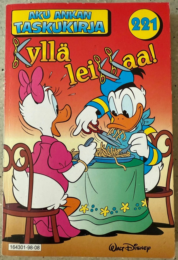 [Kirja] AKU ANKAN TASKUKIRJA 221 - KYLLÄ LEIKKAA