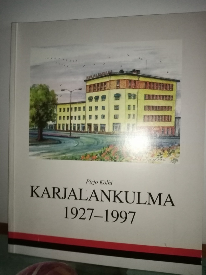 Kölhi :  Karjalankulma 1927-1997 ( SIS POSTIKULU)