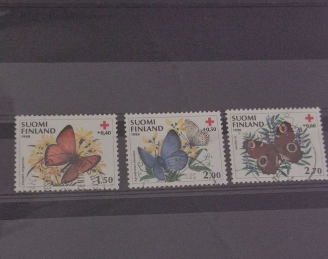 1990 PUNAINEN RISTI SARJA LEIMATTUNA, LAPE 1107-1109