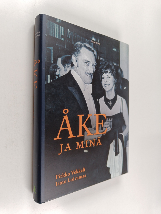 Ismo Loivamaa ym. : Åke ja minä