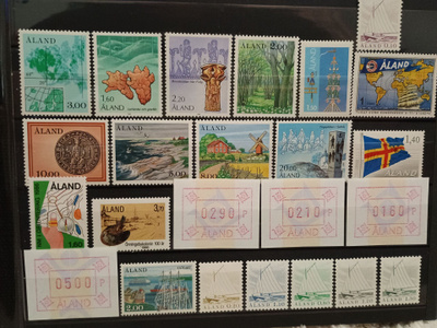 Ahvenanmaa postimerkit 24kpl (leimaamattomat)