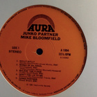 MIKE  BLOOMFIELD  ::  JUNKO  PARTNER :: VINYYLI  LP   1982 ! - pikkukuva 3