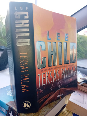 Lee Child : Teksas Palaa ( SIS POSTIKULU )