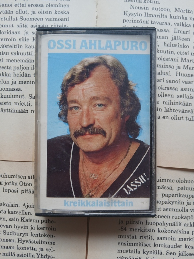 Ossi Ahlapuro - Kreikkalaisittain • Jassu! (kasetti)