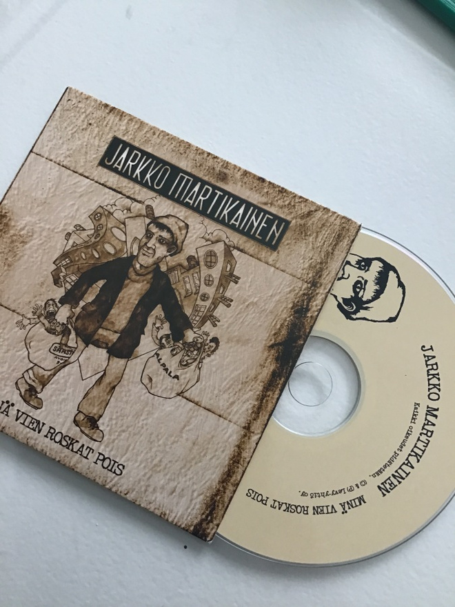 Jarkko Martikainen . Minä vien roskat pois CDS single