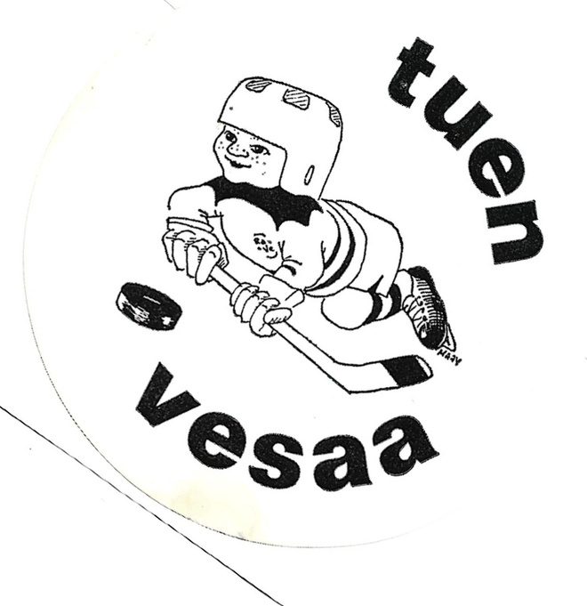 Kaksi tarraa