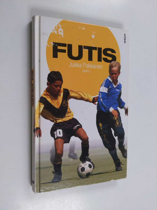 Jukka (Toim.) Pakkanen : Futis