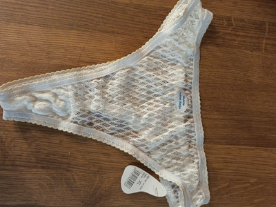 Valkoiset pitsitangat / stringit, koko XL, UUDET / Poisto