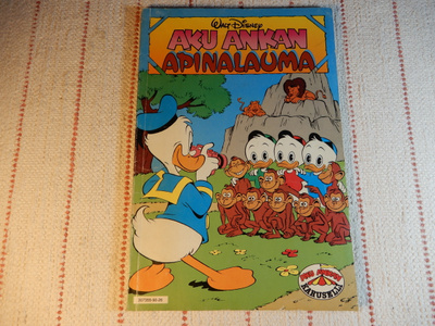 AKU ANKAN APINALAUMA  (1990)