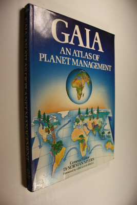 Norman Ym. Myers : Gaia, an atlas of planet management
