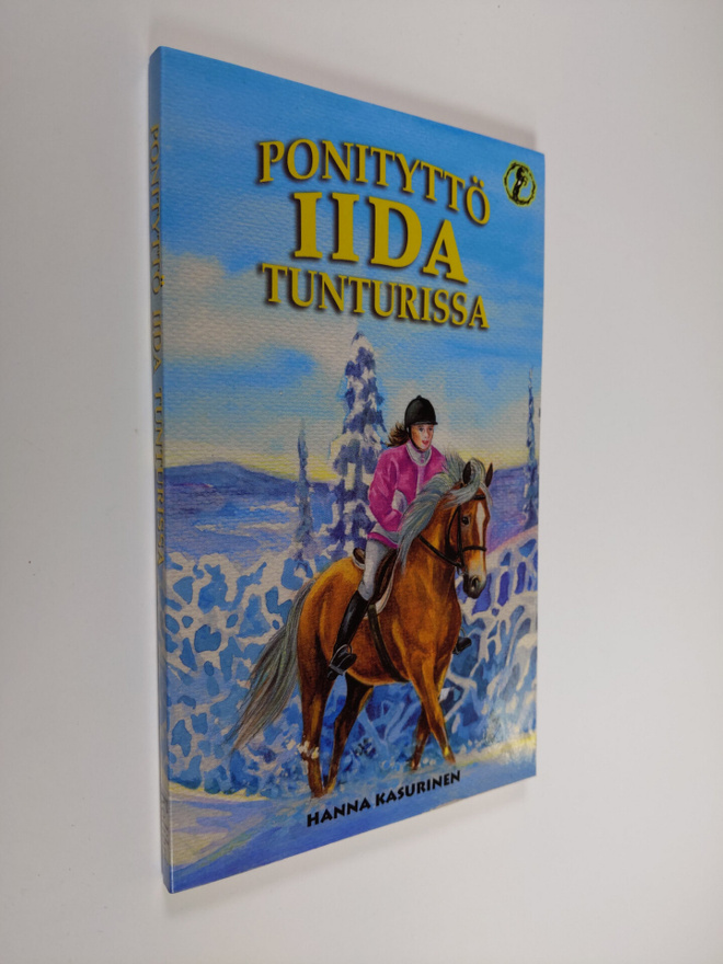 Hanna Kasurinen : Ponityttö Iida tunturissa
