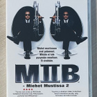 Miehet mustissa 2 (2002) Tommy Lee Jones & Will Smith - pikkukuva 1