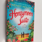 Wendy Holden : Honeymoon suite - pikkukuva 1