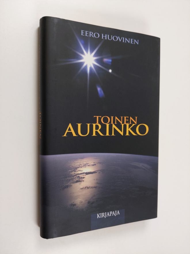 Eero Huovinen : Toinen aurinko