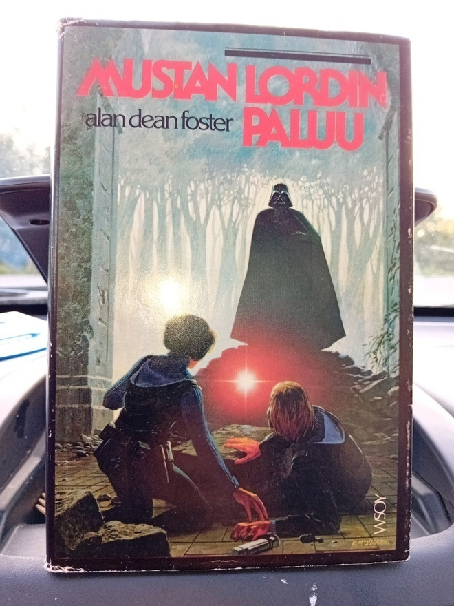 Foster : Mustan lordin paluu  ( SIS POSTIKULU  )