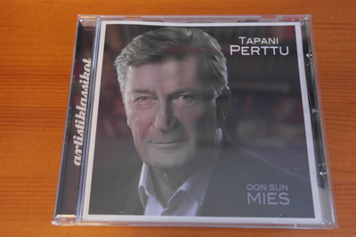 Tapani Perttu:Oon sun mies CD.