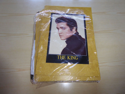 200 kpl uusia Elvis Presley julisteita A4