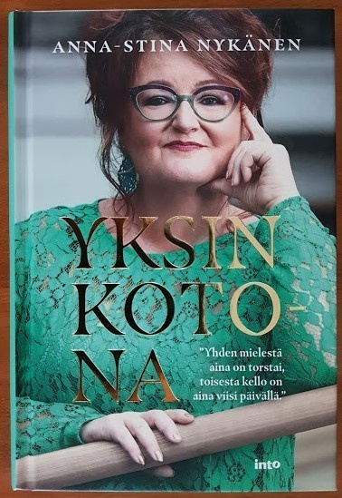 Anna-Stina Nykänen: Yksin kotona