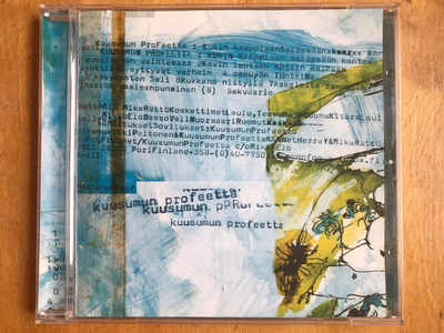 Kuusumun profeetta Kukin kaappiaan selässään kantaa CD