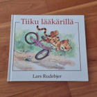 Tiiku lääkärillä kirja (#3351) - pikkukuva 1