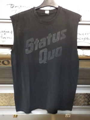 STATUS QUO - HIHATON T-PAITA