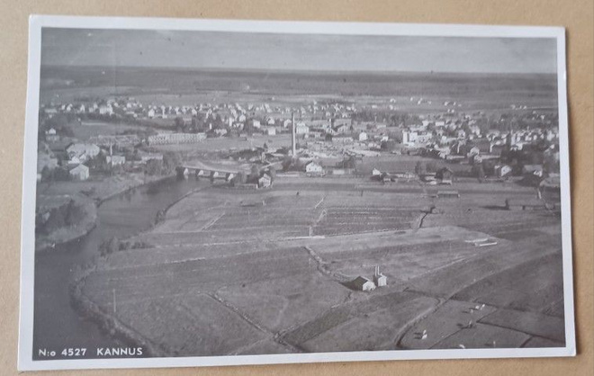 Kannus N:o 4527, silta, taajamaa, Velj. Karhumäki, ei p.