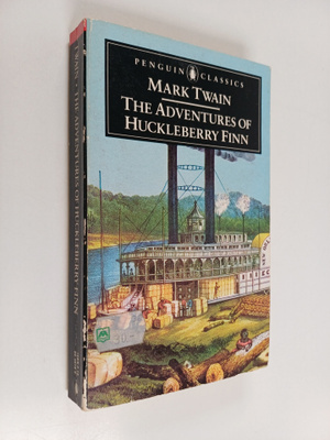 Mark Twain : The adventures of Huckleberry Finn
