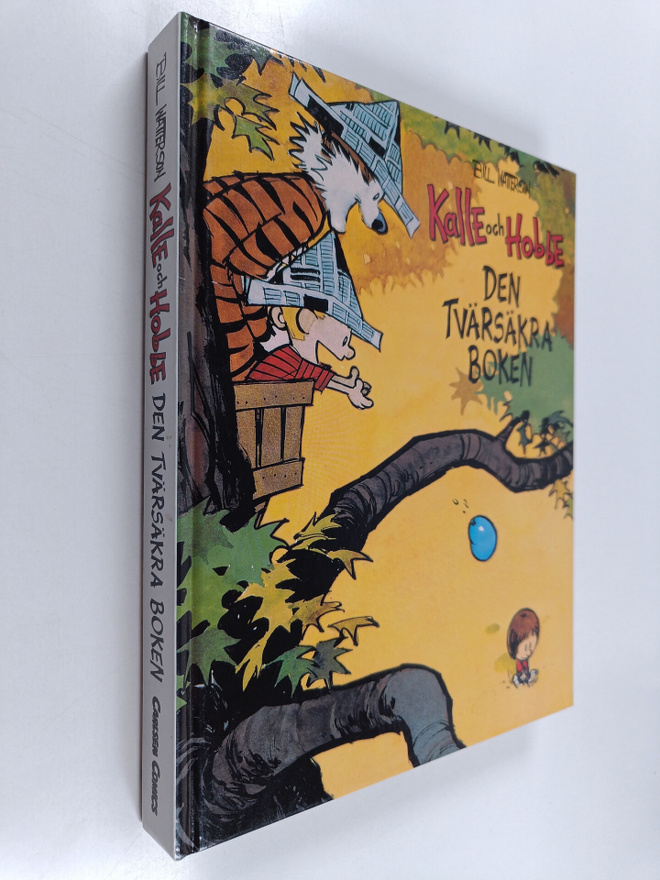 Bill Watterson : Kalle och Hobbe : Den tvärsäkra boken.